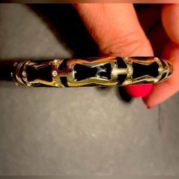NWT Sequin Bangle Hinge Bracelet Gold Black by Nordstrom - Picture 2 of 7